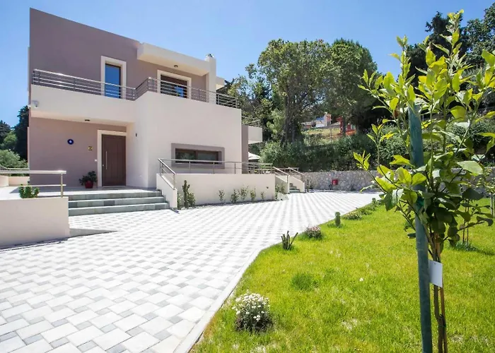 Oasis Luxury 2 * Rhodes City