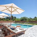 Oasis Luxury 2 *
